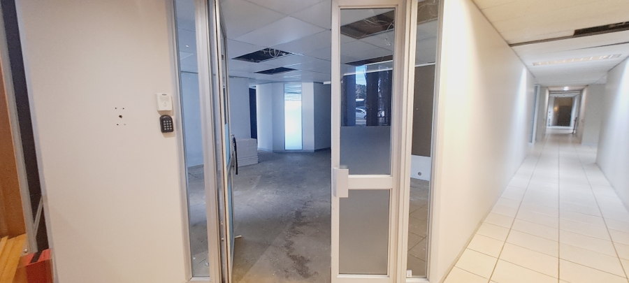 To Let commercial Property for Rent in Bo Oakdale Western Cape